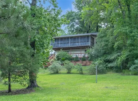 4068 3r Fish Camp Rd, White Oak, GA 31568