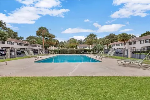 104 Courtyard Villas Apt A1 Ln, Saint Simons Island, GA 31522