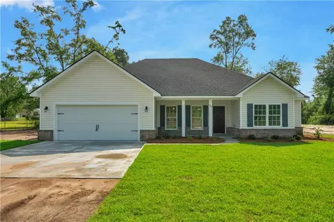 70 Millpond Plantation Ln SE, Ludowici, GA 31316