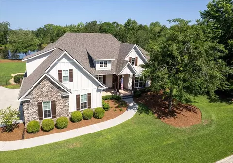 98 Bartram Trl, Brunswick, GA 31523