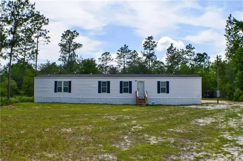 1766 Murphy Rd, Waynesville, GA 31566