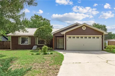 105 N Green Acres Ct, Kingsland, GA 31548