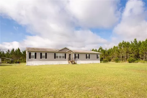 301 Elmer Thrift Rd, Waycross, GA 31503