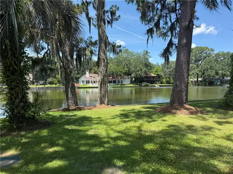 411 Whitefield Ave, Saint Simons Island, GA 31522