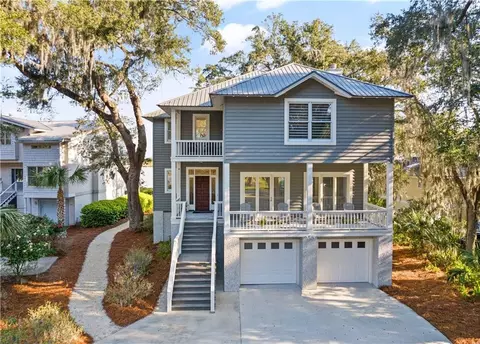 218 Hampton Pt, Saint Simons Island, GA 31522