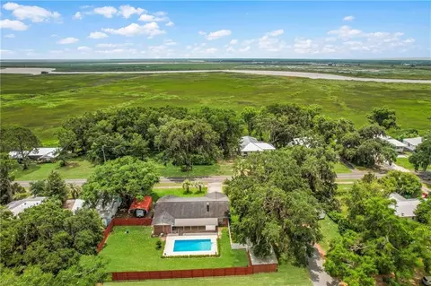 1000 Fort King George Dr, Darien, GA 31305