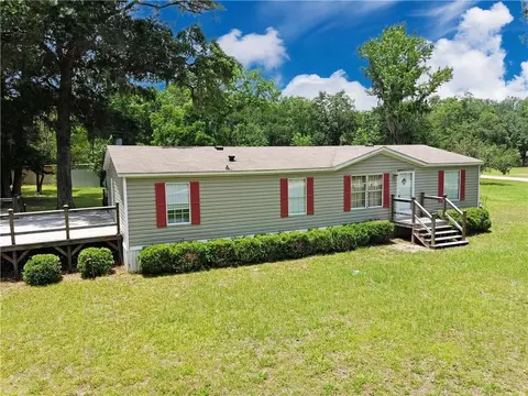 239 Wainwright Rd, Kingsland, GA 31548
