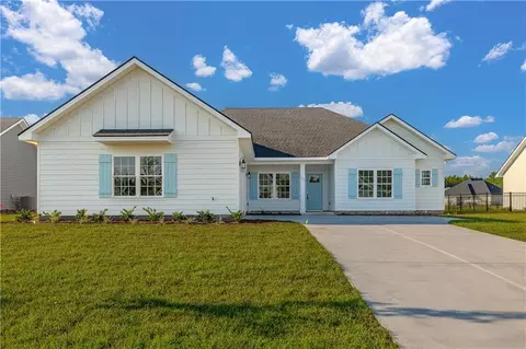 188 Allie Loop, Brunswick, GA 31525
