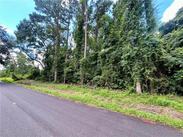 109 Midway Cir, Brunswick, GA 31523