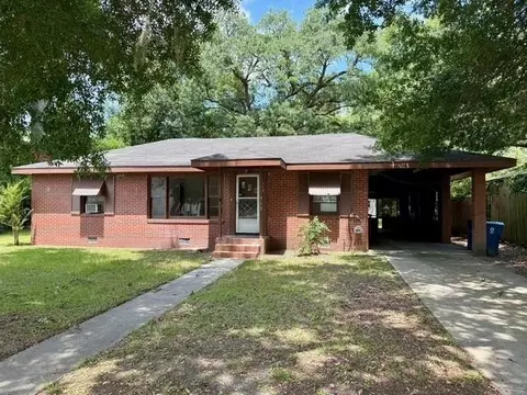 512 Newcastle St, Brunswick, GA 31520
