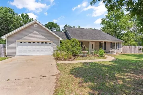939 Heritage Cir, Hortense, GA 31543