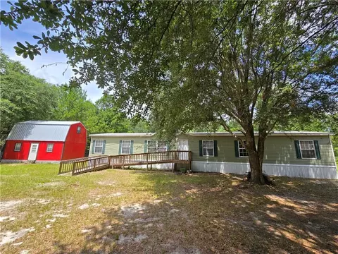 6253 Franklin Rd, Blackshear, GA 31516