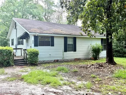 2292 Park Ave, Waycross, GA 31503
