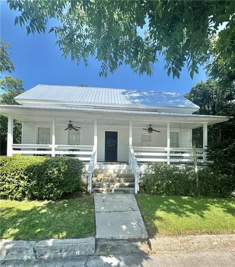 512 NW Main St, Vidalia, GA 30474