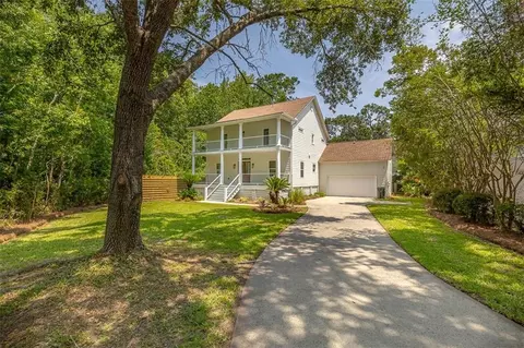 134 Newfield St, Saint Simons Island, GA 31522