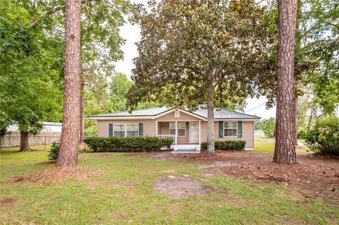 1602 Lamar Ave, Waycross, GA 31503
