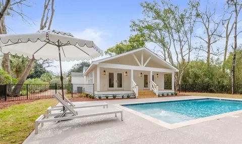301 Kelsall Ave, Saint Simons Island, GA 31522