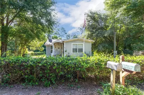 1005 Fort Mcintosh Loop, Hortense, GA 31543