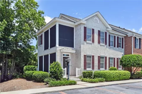 321 Lantern Walk, Saint Simons Island, GA 31522