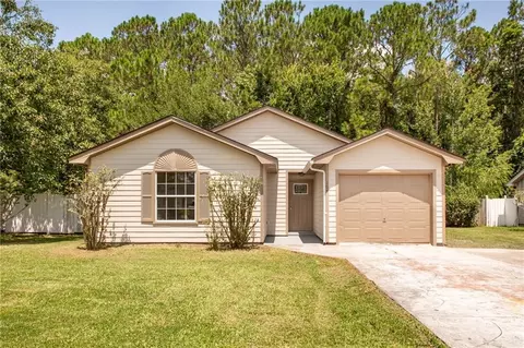 104 Bamboo Dr, Kingsland, GA 31548
