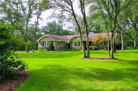 6332 Riverwoods Dr, Blackshear, GA 31516