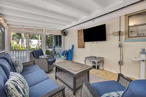 1134 Park Ln, Saint Simons Island, GA 31522