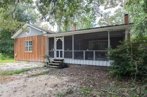 13017 Us Hwy 17 Hwy, Woodbine, GA 31569