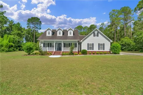 6683 Tanglewood Dr, Blackshear, GA 31516
