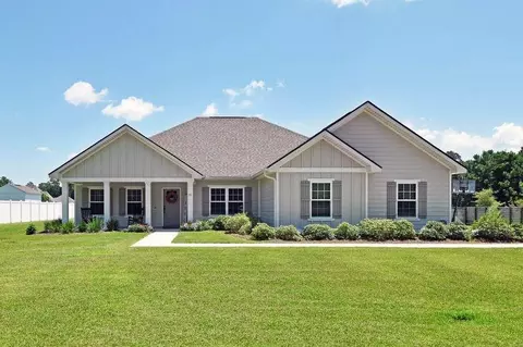 21 Snowy Egret Dr, Brunswick, GA 31523