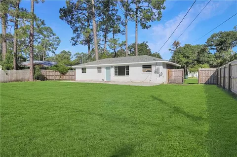 806 S Macon St, Jesup, GA 31545