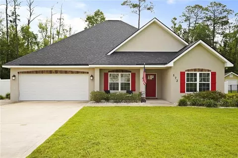 572 Freedom Trl, Brunswick, GA 31525