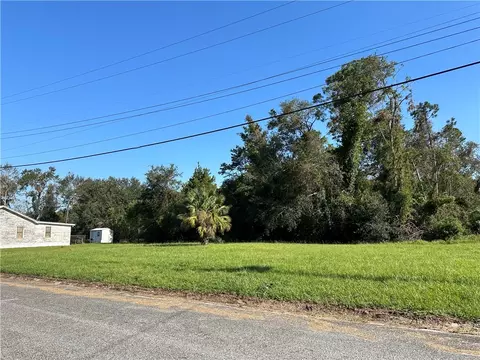 1310 Lee Ave, Waycross, GA 31503