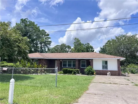 304 Butler Dr, Brunswick, GA 31523
