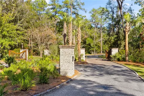 15 Alford Ln, Saint Simons Island, GA 31522