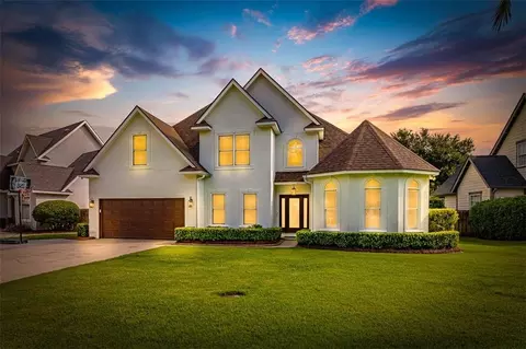 178 W Commons Dr, Saint Simons Island, GA 31522