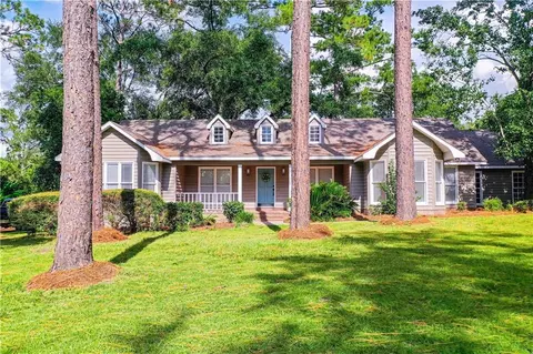 1616 Seminole Springs Rd, Waycross, GA 31501