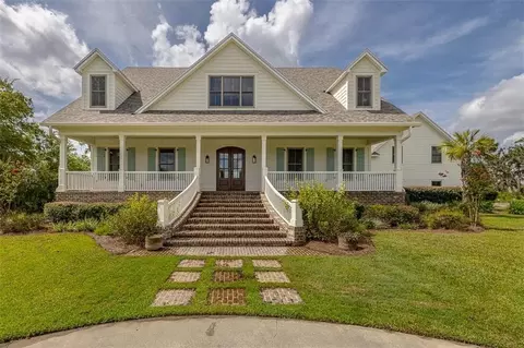 152 Riverwalk Dr, Brunswick, GA 31523