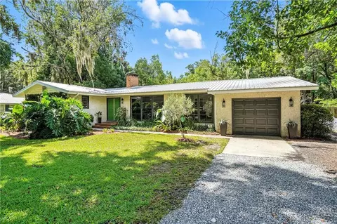 121 Druid Oaks Ln, Saint Simons Island, GA 31522