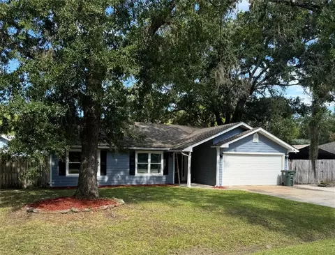 103 Windtree Ln, Kingsland, GA 31548