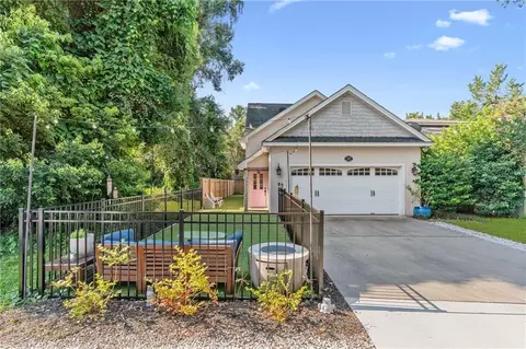 509 Maple St, Saint Simons Island, GA 31522