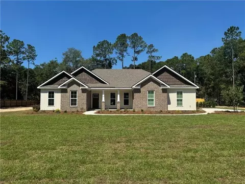 193 W Melody Dr, Jesup, GA 31545