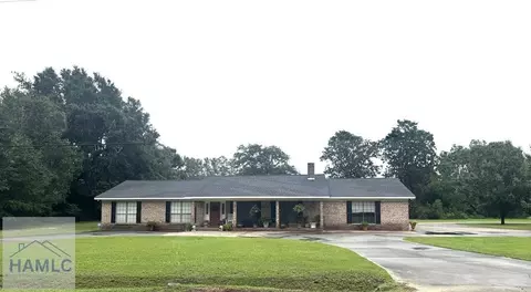 200 Anderson Dr, Jesup, GA 31545
