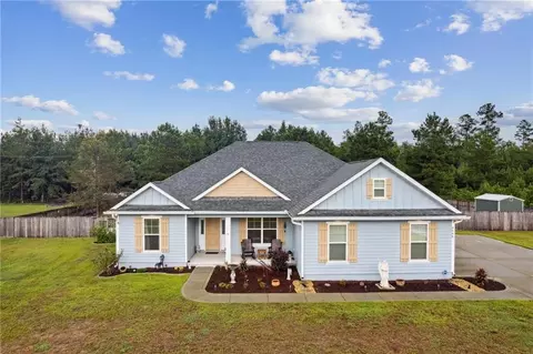4446 Clarks Bluff Rd, Kingsland, GA 31548