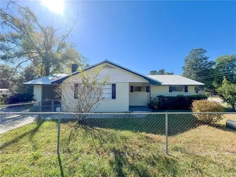 1312 E Plum St, Jesup, GA 31546