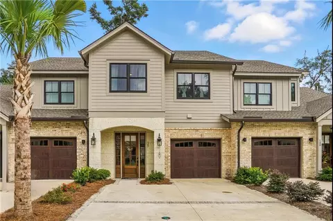 147 Fifty Oaks Ln, Saint Simons Island, GA 31522