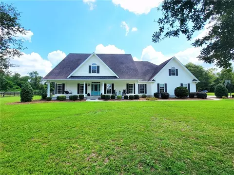 2171 Ware St, Blackshear, GA 31516