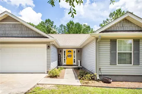 903 Azalea St, Blackshear, GA 31516