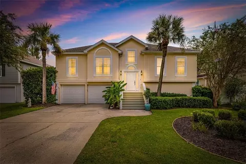 108 Brookfield Trce, Saint Simons Island, GA 31522