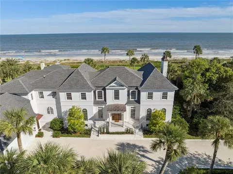 106 E Thirtieth St, Sea Island, GA 31561
