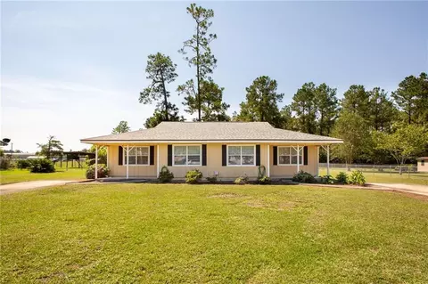 1953 1955 Elaine Ave, Waycross, GA 31503